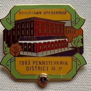 Vintage Lions Club Pin 1983 Pennsylvania District 14-P Boyertown Opera House 2"
